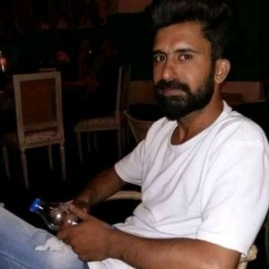 Meet your Posher, Akhil